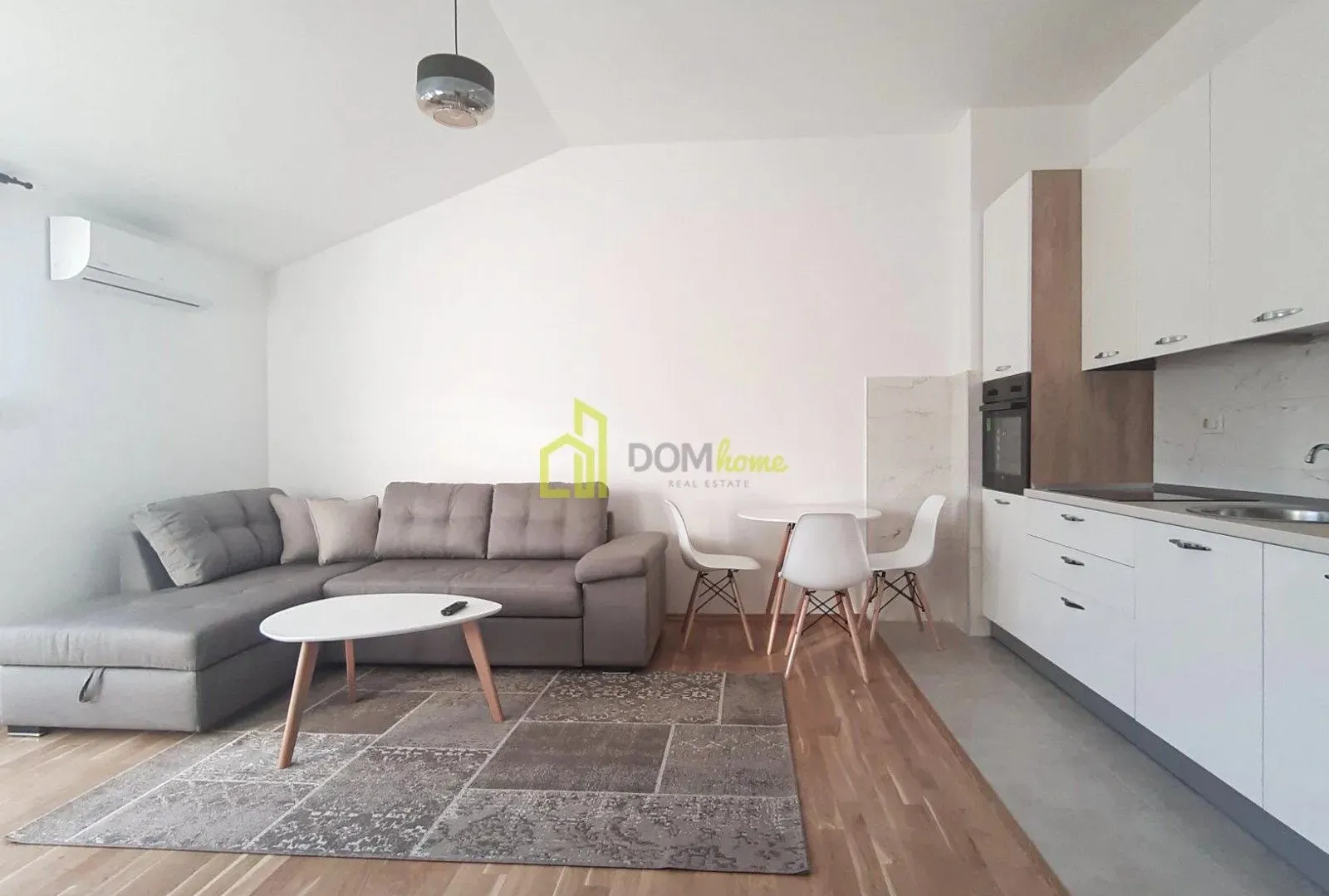 Prodaja, jednosoban stan, 45m², Blok 9, Podgorica