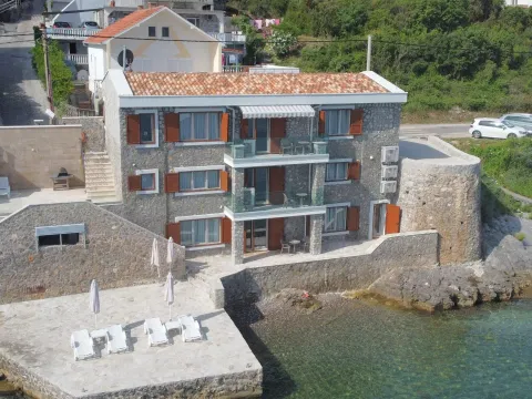 Sale, house, 314m², Krašići, Tivat - image 2