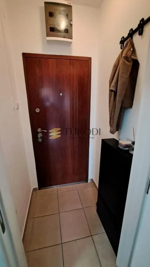 Izdavanje, garsonjera, 21m², Bulevar Evrope, Novi Sad Sve Podlokacije
