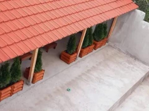 Sale, house, 395m², Kaludjerica, Grocka - image 10