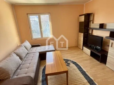 Izdavanje, trosoban stan, 100m², Altina, Beograd - image 1