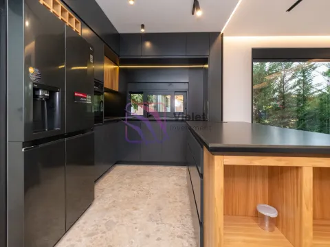 Rent, house, 180m², Gornja Gorica, Podgorica - image 4