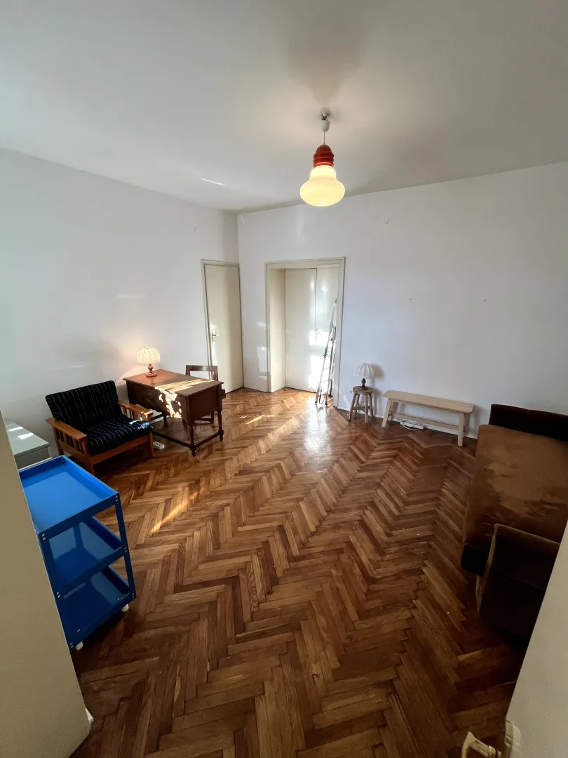 Rent, two bedroom apartment, 76m², Savski Venac, Beograd