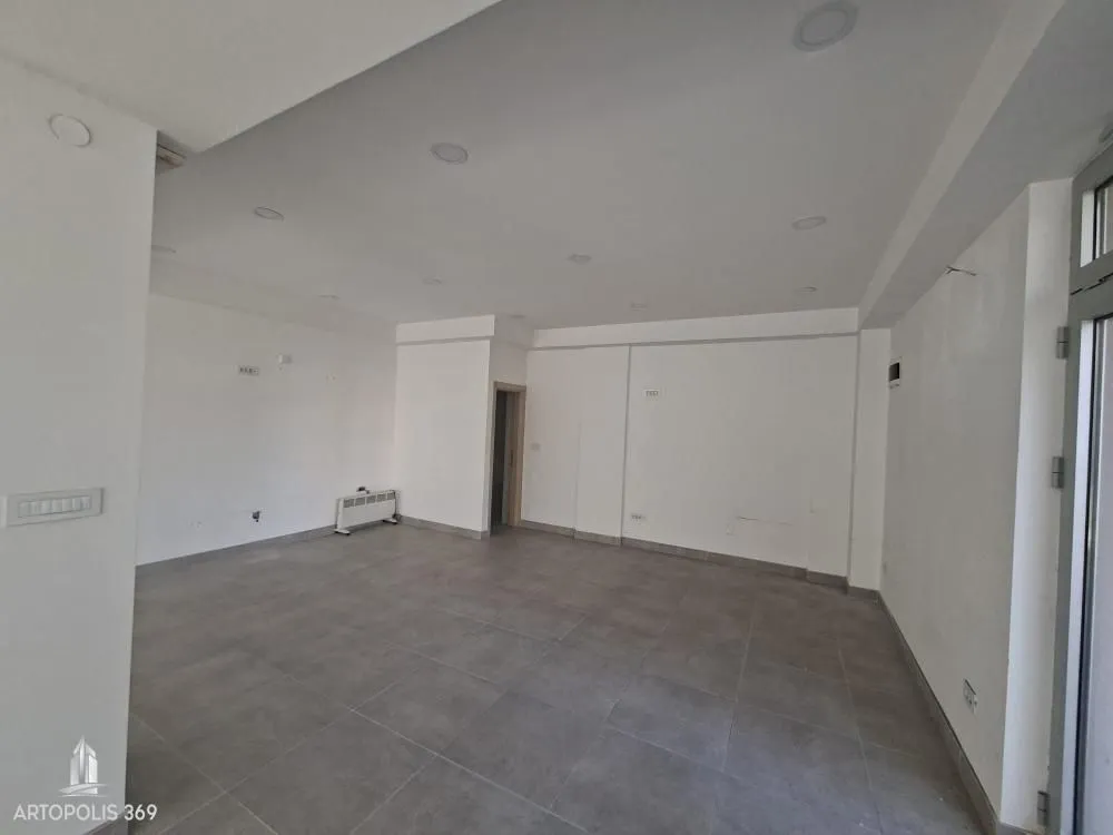 Rent, office space, 117m², Cvetkova Pijaca, Zvezdara Sve Podlokacije