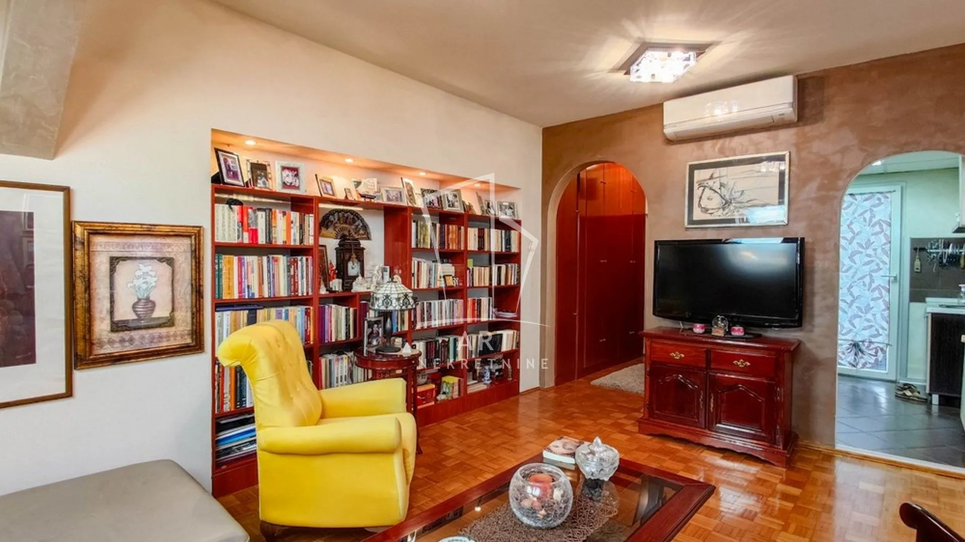 Sale, three bedroom apartment, 84m², Centar Sve Podlokacije, Beograd