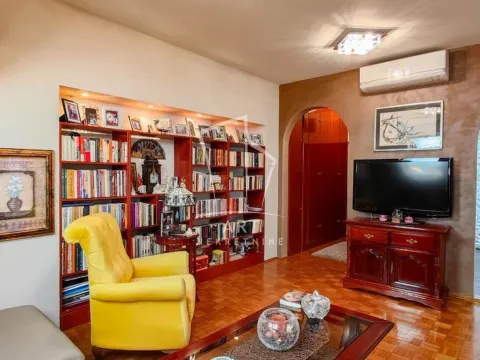 Prodaja, trosoban stan, 84m², Centar Sve Podlokacije, Beograd - image 2