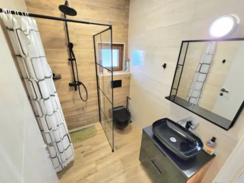 Prodaja, kuća, 200m², Kuljače, Budva - image 8