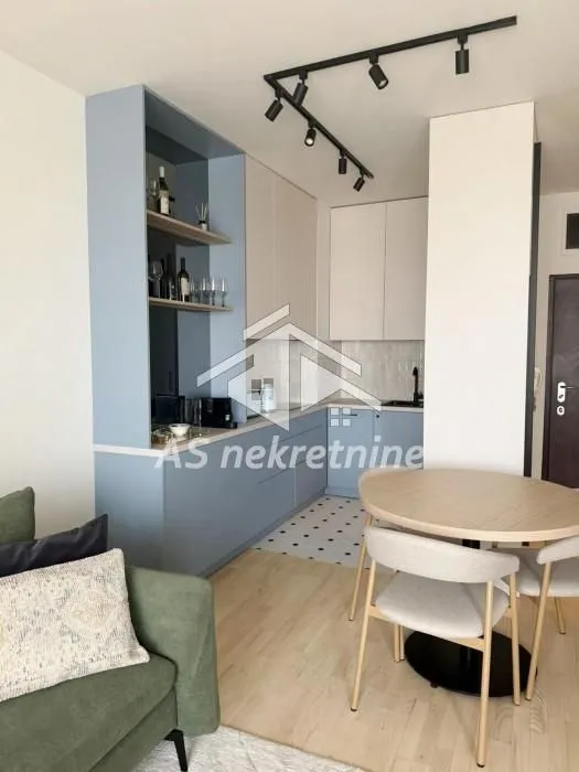 Izdavanje, dvosoban stan, 45m², Stari Grad, Beograd