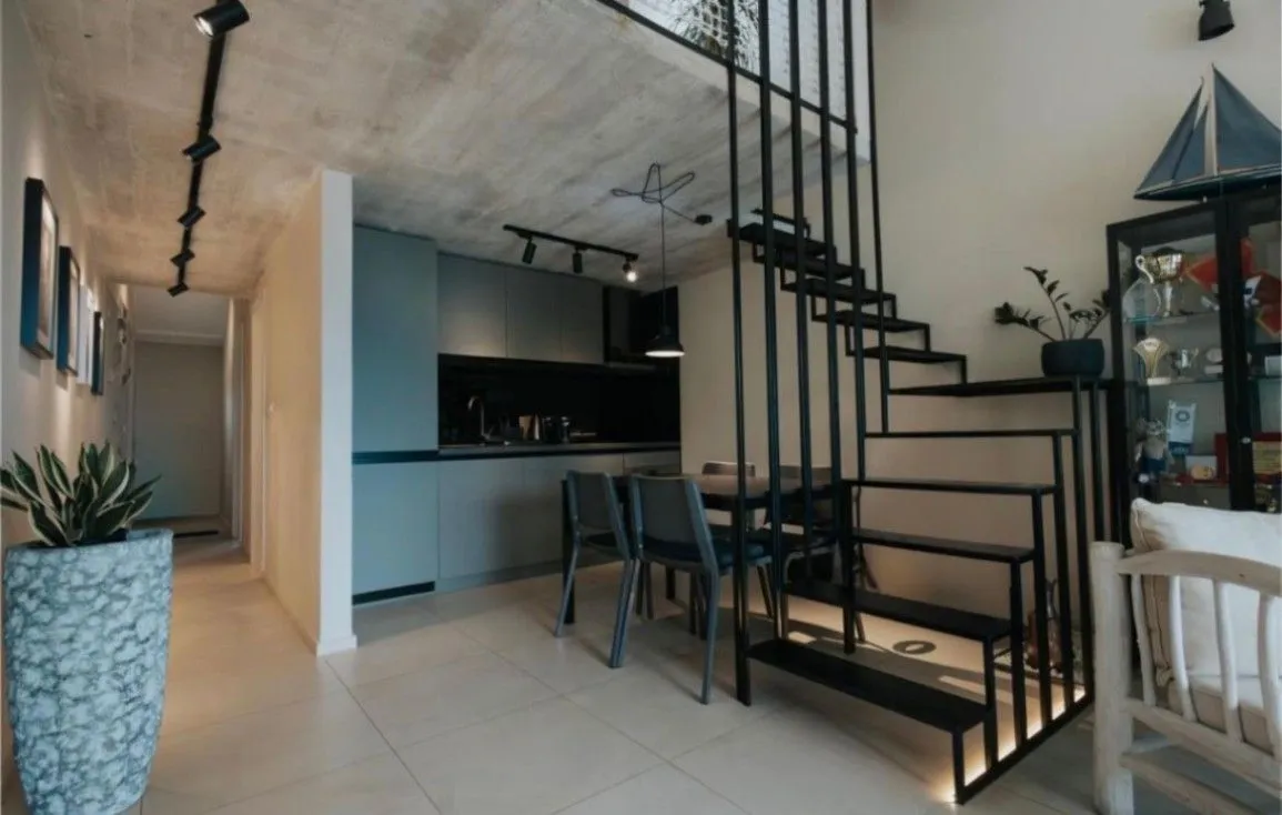 Prodaja, dvosoban stan, 65m², Petrovac, Budva