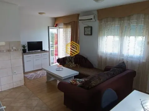 Izdavanje, jednosoban stan, 55m², Tološi, Podgorica - image 2