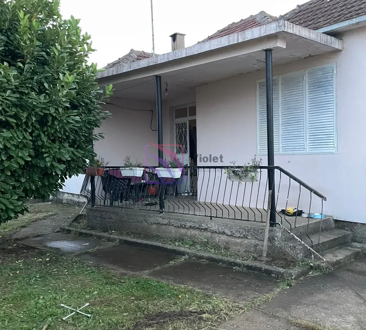 Prodaja, kuća, 80m², Botun, Podgorica