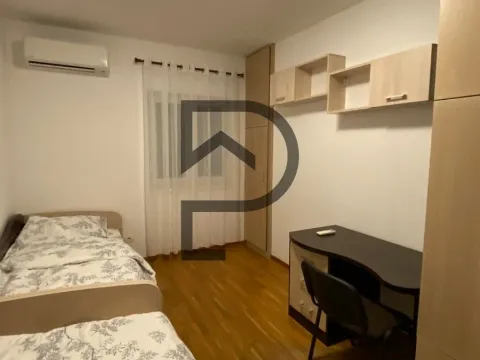 Izdavanje, stan, 120m², City Kvart, Podgorica - image 15