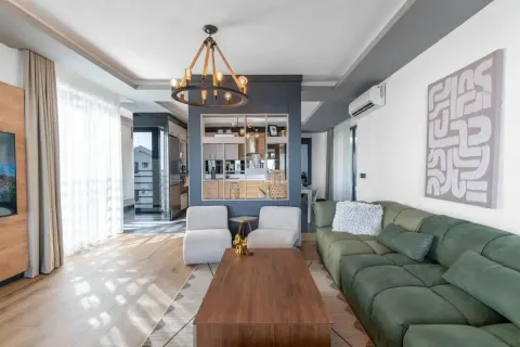 Sale, three bedroom apartment, 131m², Sveti Stefan, Budva - image 2