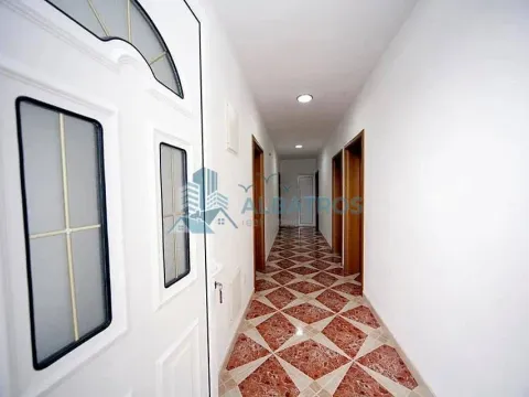 Rent, apartment, 200m², Sutomore, Bar - image 10