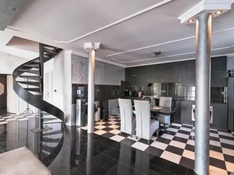 Prodaja, kuća, 280m², Zemun Ugrinovci, Zemun Sve Podlokacije - image 2