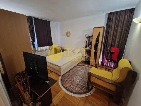 Sale, house, 250m², Bežanija, Beograd - image 3