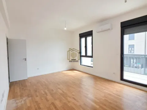 Prodaja, dvosoban stan, 64m², Tološi, Podgorica - image 5