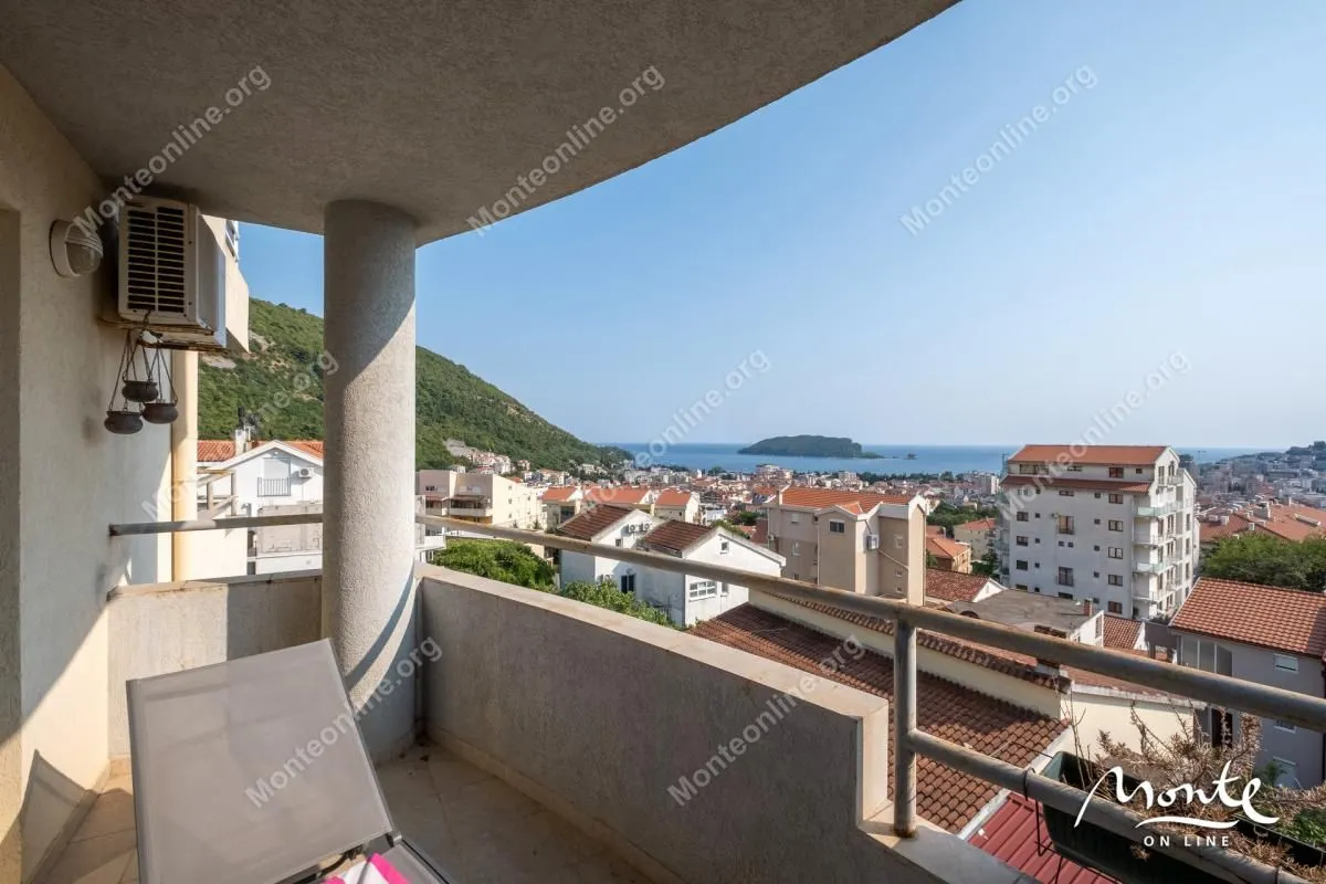 Sale, two bedroom apartment, 76m², Lazi, Budva