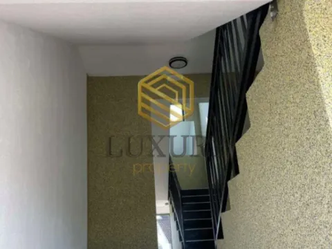 Prodaja, jednosoban stan, 32m², City Kvart, Podgorica - image 5