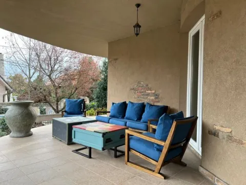 Rent, house, 270m², Jajinci, Voždovac Sve Podlokacije - image 10