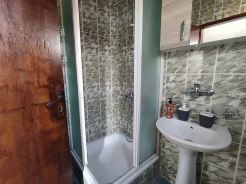 Izdavanje, garsonjera, 30m², Šušanj, Bar - image 8