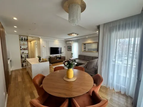 Prodaja, dvosoban stan, 74m², Blok 9, Podgorica - image 5