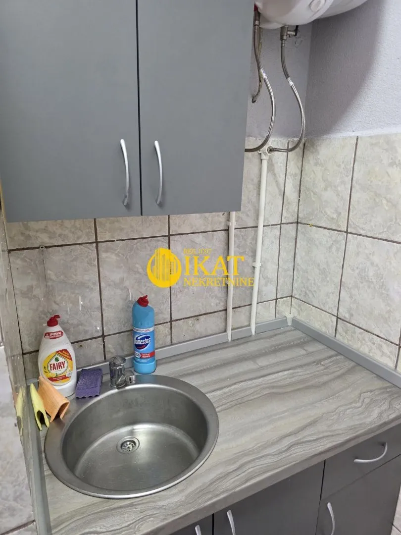 Sale, office space, 552m², Kosjerić, Srbija