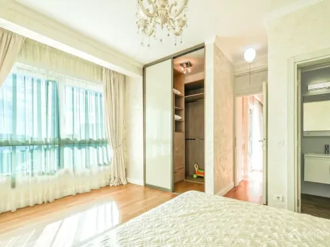 Sale, two bedroom apartment, 115m², Bečići, Budva - image 8