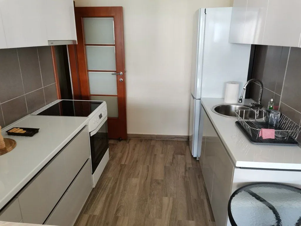 Izdavanje, jednosoban stan, 65m², Centar, Podgorica
