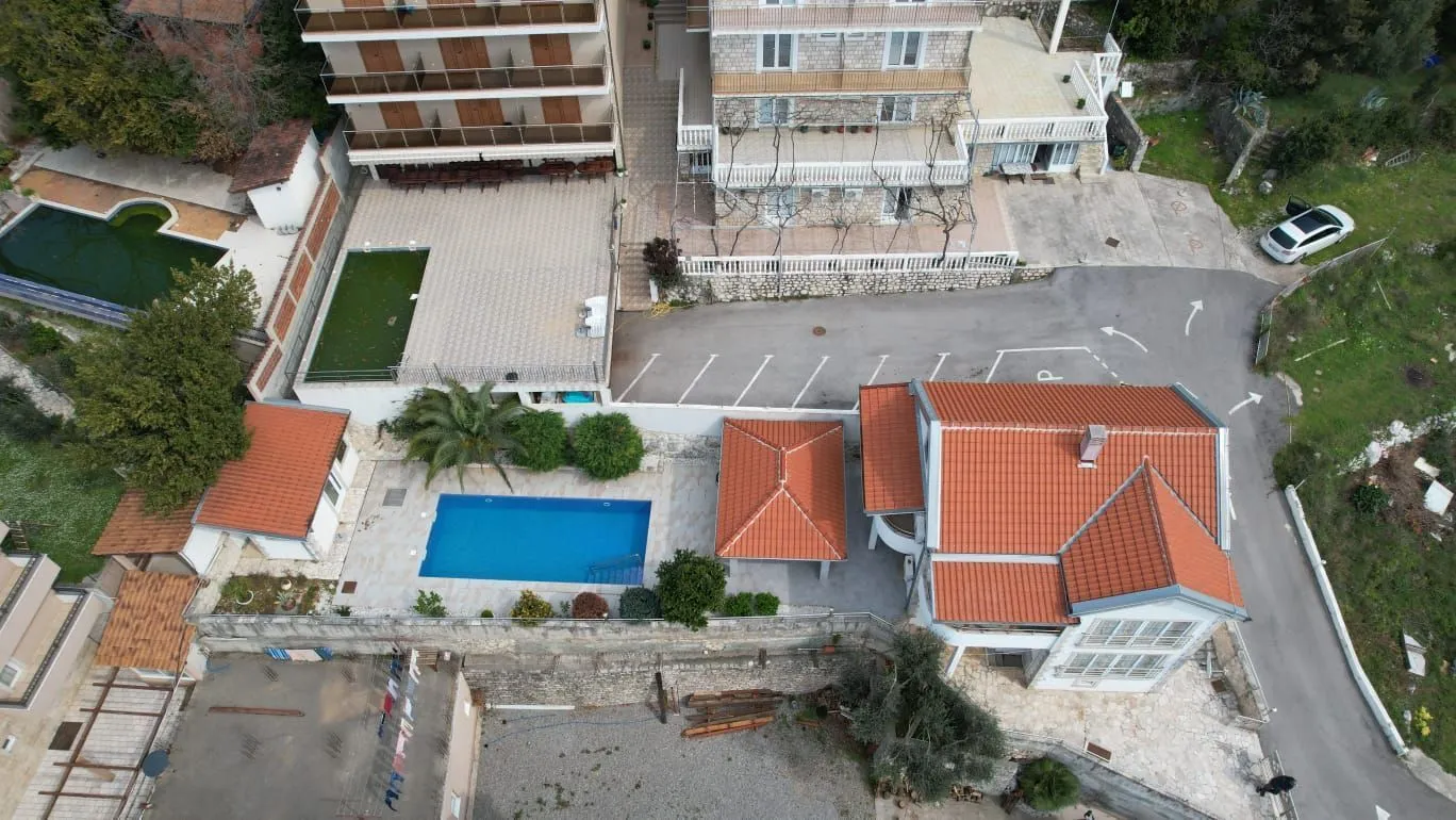Sale, house, 370m², Sveti Stefan, Budva