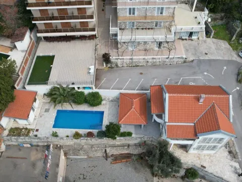 Sale, house, 370m², Sveti Stefan, Budva - image 13