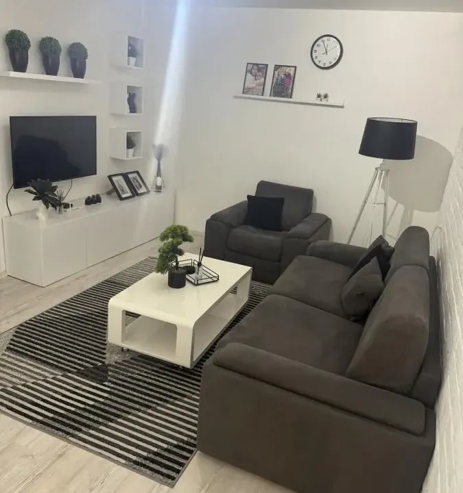Prodaja, dvosoban stan, 55m², Sajmište, Novi Sad