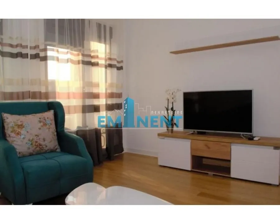 Rent, two bedroom apartment, 44m², Gundulićev Venac, Beograd