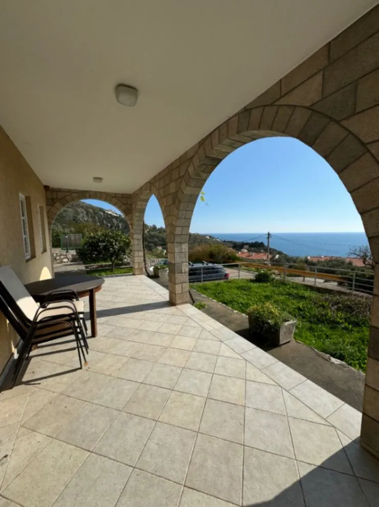 Sale, house, 180m², Reževići, Budva