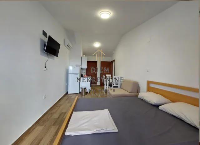 Rent, studio apartment, 30m², Kavač, Kotor