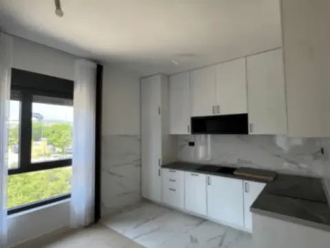 Izdavanje, jednosoban stan, 53m², 1 maj, Podgorica - image 8