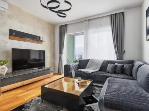 Prodaja, dvosoban stan, 74m², Dobrota, Kotor - image 8