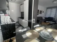 Prodaja, trosoban stan, 74m², Kalenić Pijaca, Vračar Sve Podlokacije - image 3