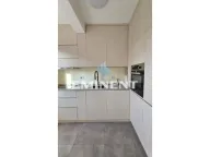 Izdavanje, trosoban stan, 75m², Lekino Brdo, Voždovac Sve Podlokacije - image 5