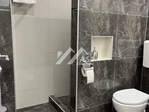 Izdavanje, trosoban stan, 94m², Novi Sad Sve Podlokacije, Novi Sad - image 8