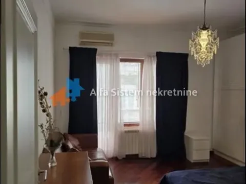 Izdavanje, trosoban stan, 86m², Kalenić Pijaca, Vračar Sve Podlokacije - image 5