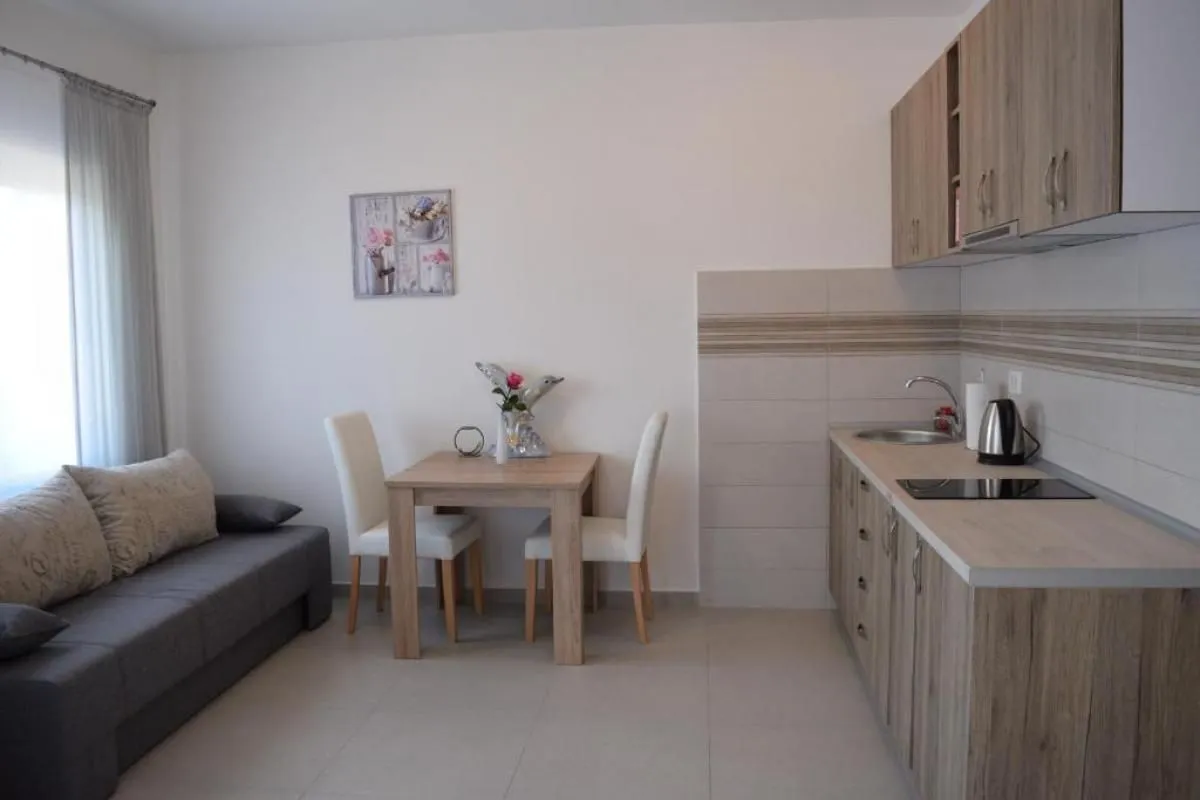 Prodaja, kuća, 469m², Đuraševići, Tivat