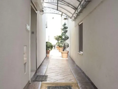 Izdavanje, poslovni prostor, 590m², Vračar Sve Podlokacije, Beograd - image 7