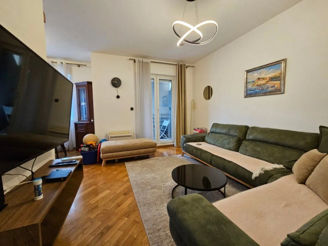 Sale, three bedroom apartment, 89m², Stari Aerodrom, Podgorica