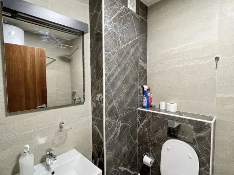 Rent, one bedroom apartment, 46m², Velji Vinogradi, Budva - image 6