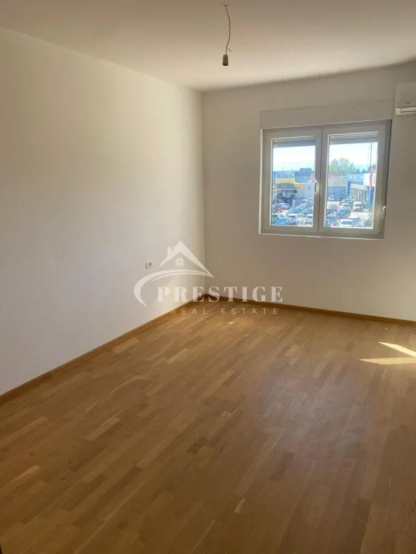 Prodaja, dvosoban stan, 73m², Pobrežje, Podgorica