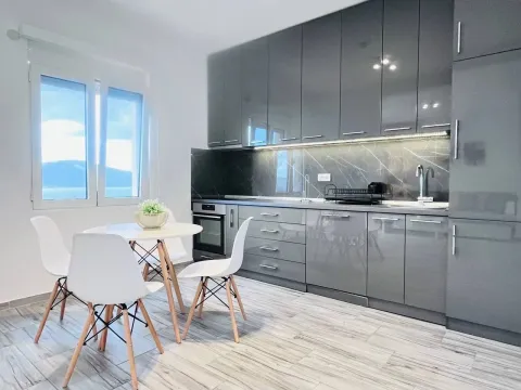 Sale, two bedroom apartment, 55m², Mažina, Tivat - image 4