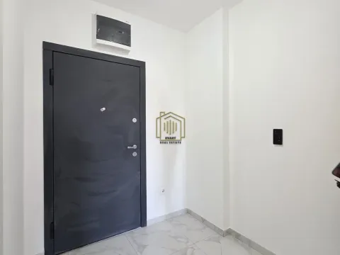 Sale, one bedroom apartment, 43m², Stari Aerodrom, Podgorica - image 4