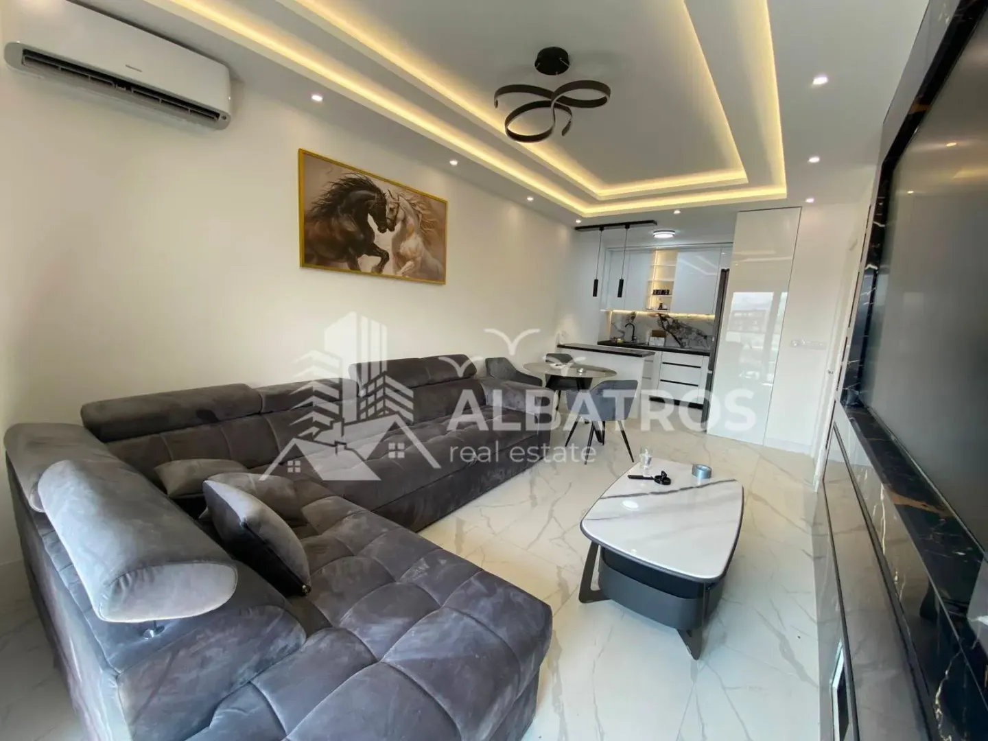 Rent, one bedroom apartment, 60m², Ilino, Bar
