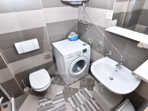 Izdavanje, garsonjera, 30m², Tuški Put, Podgorica - image 8